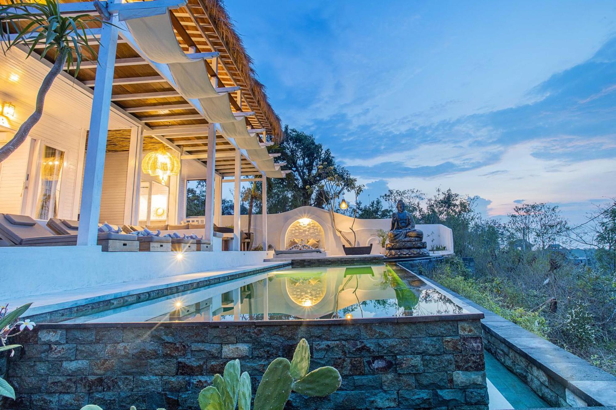 The Puncak Private Villa Nusa Lembongan  Exterior photo